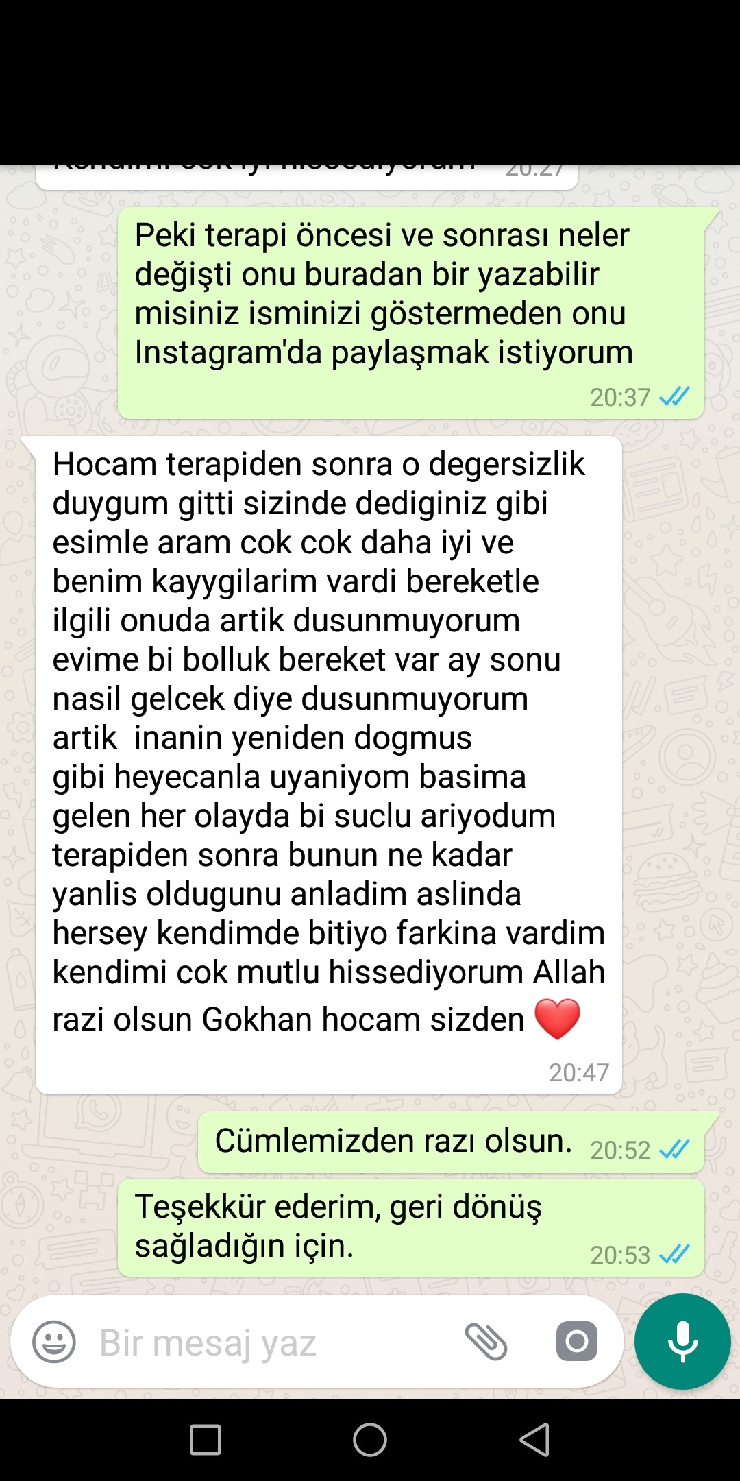 Değersizlik duygusu ve bel ağrısı üzerine danışan mesajları — kişisel bilgileri kapatılmış WhatsApp mesajı